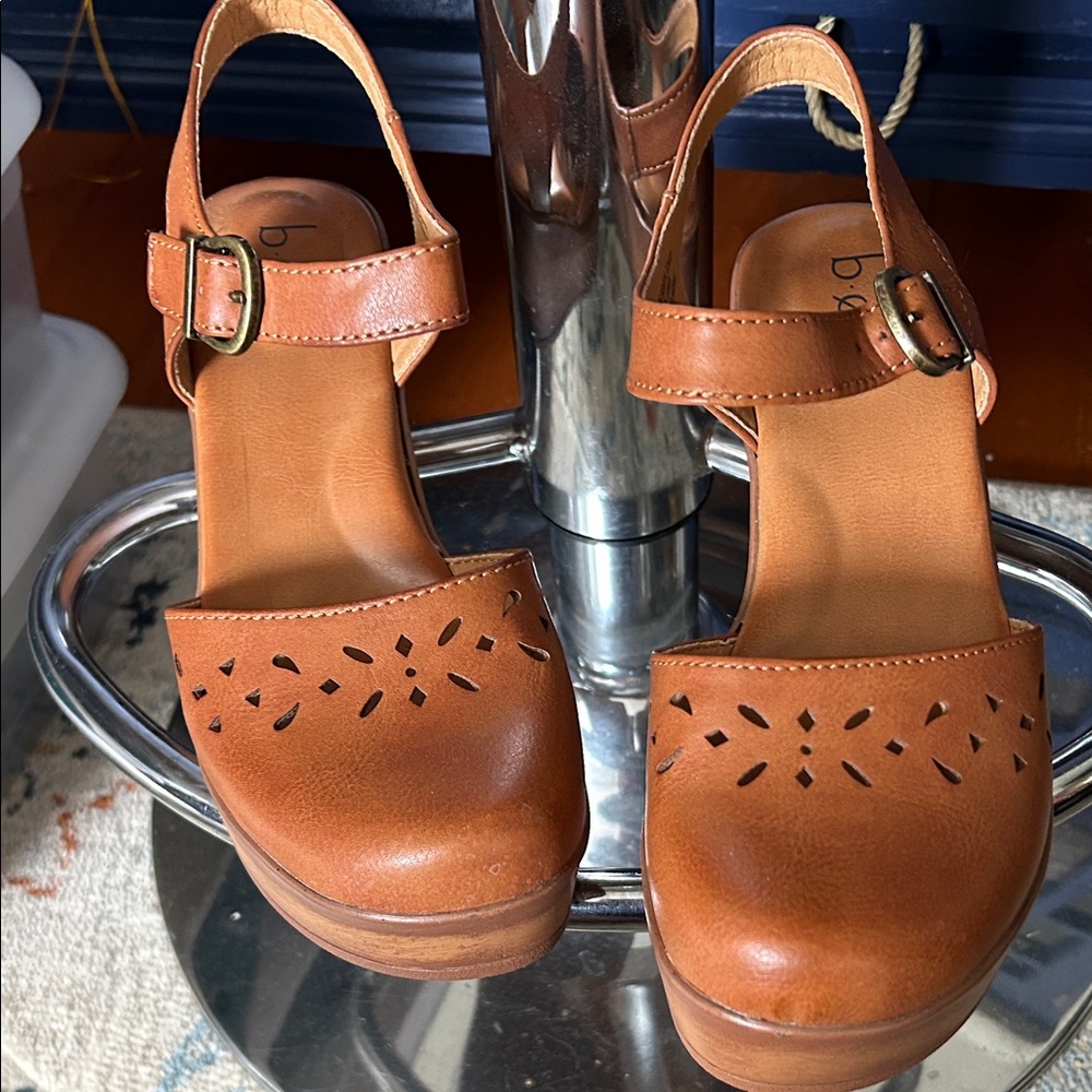 Brown Leather Women's Sandals